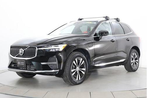 Black Stone 2023 Volvo XC60 Recharge Plug-In Hybrid T8 Core Bright Theme