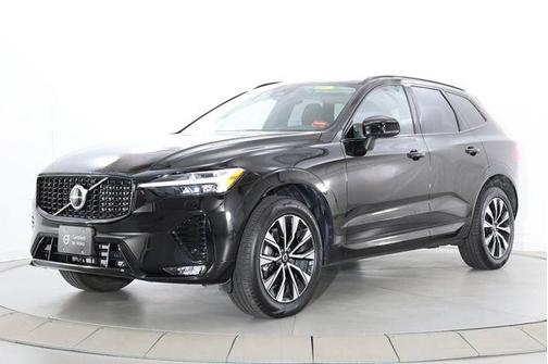 Onyx Black 2025 Volvo XC60 B5 Plus