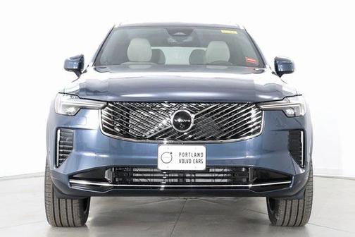 2026 Volvo XC90 Plus, B6 AWD Gas (mild hybrid), Gasoline, Bright, 6 Seats