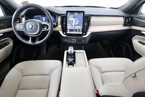 Denim Blue Metallic 2026 Volvo XC90 Plus, B6 AWD Gas (mild hybrid), Gasoline, Bright, 6 Seats