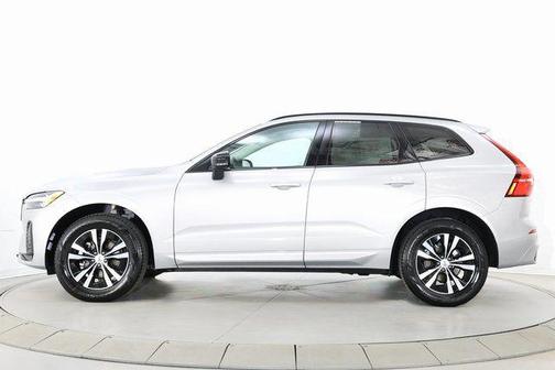 2025 Volvo XC60 B5 Core