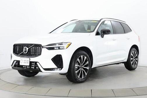 2025 Volvo XC60 B5 Core