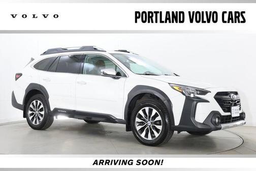 Crystal White Pearl 2023 Subaru Outback Touring
