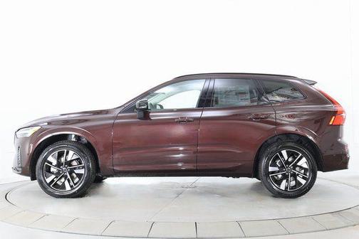 Mulberry Metallic 2026 Volvo XC60 B5 Plus