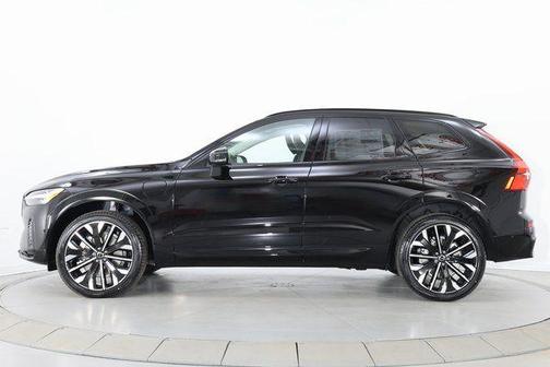 Onyx Black Metallic 2026 Volvo XC60 Plug-In Hybrid Ultra, T8 AWD Electric/Gasoline, Dark
