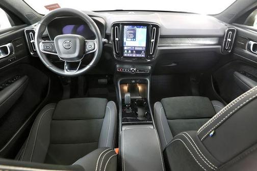 2023 Volvo C40 Recharge Pure Electric Twin Ultimate