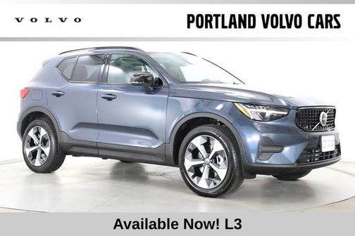 Denim Blue 2026 Volvo XC40 Core, B5 AWD Gas (mild hybrid), Dark