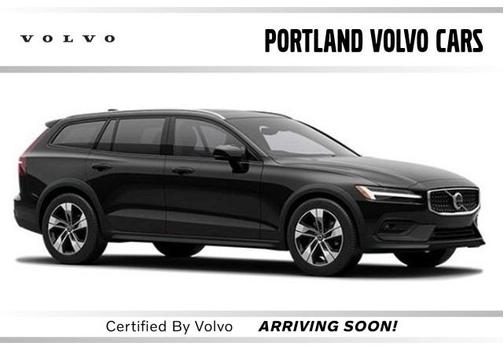 2024 Volvo V60 Cross Country B5 Ultimate