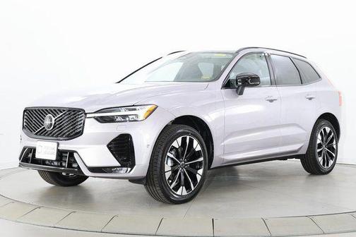 Aurora Silver 2026 Volvo XC60 B5 Plus