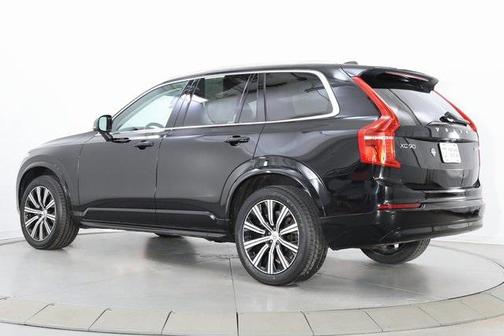 2023 Volvo XC90 B5 Core