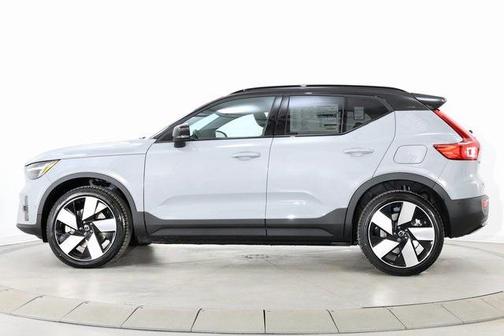 2026 Volvo EX40 Plus, Twin Motor, Fully electric