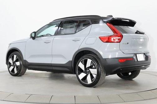 2026 Volvo EX40 Plus, Twin Motor, Fully electric