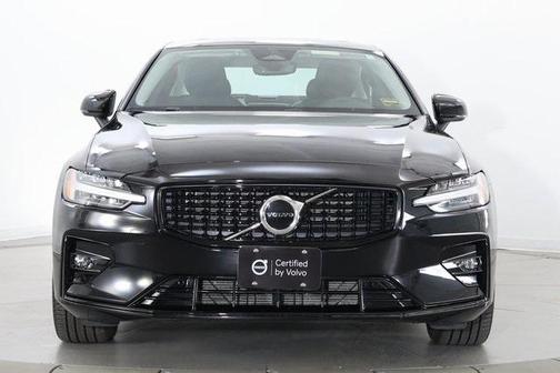 2025 Volvo S60 B5 Core