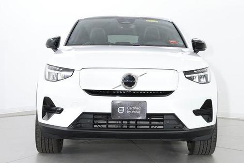 Crystal White Metallic 2023 Volvo C40 Recharge Pure Electric Twin Core