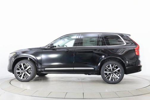 2025 Volvo XC90 B5 Core