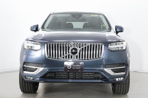 2025 Volvo XC90 B5 Core