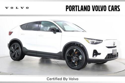 Crystal White Metallic 2023 Volvo C40 Recharge Pure Electric Twin Ultimate