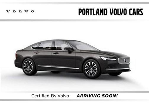 2022 Volvo S90 Recharge Plug-In Hybrid T8 R-Design