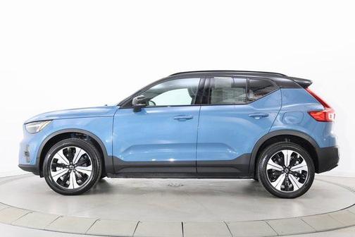 2023 Volvo XC40 Recharge Pure Electric Twin Plus
