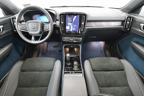 2023 Volvo XC40 Recharge Pure Electric Twin Plus