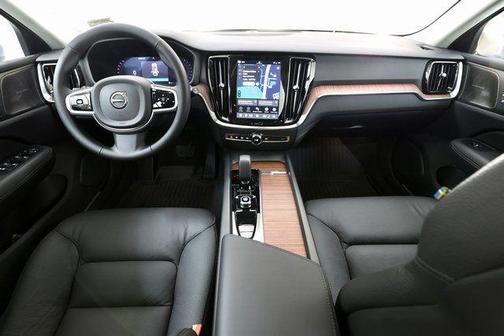Aurora Silver 2026 Volvo V60 Cross Country Plus, B5 AWD Gas (mild hybrid)