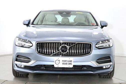 Mussel Blue Metallic 2019 Volvo S90 T6 Inscription