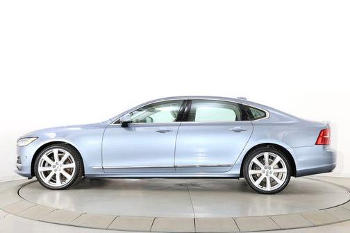 Mussel Blue Metallic 2019 Volvo S90 T6 Inscription