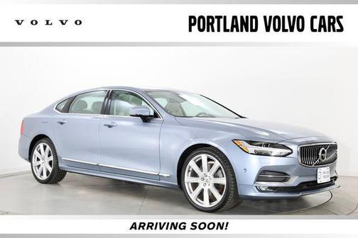 Mussel Blue Metallic 2019 Volvo S90 T6 Inscription