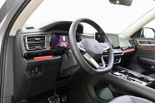 2024 Volkswagen Atlas 2.0T SEL Premium R-Line 4MOTION