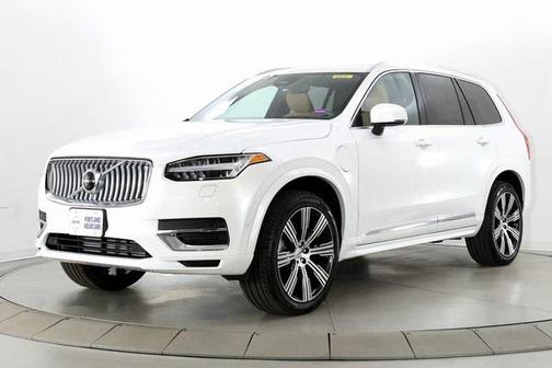 2025 Volvo XC90 Plug-In Hybrid Ultra