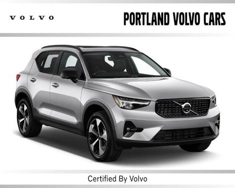Bright Dusk Metallic 2023 Volvo XC40 B5 Plus Bright Theme