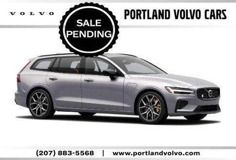 Silver Dawn Metallic 2023 Volvo V60 Recharge Plug-In Hybrid Polestar