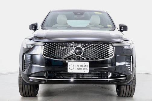 2026 Volvo XC90 B6 Plus 6-Seater