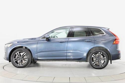 2020 Volvo XC60 T6 Momentum