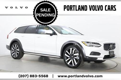 2024 Volvo V90 Cross Country B6 Ultimate