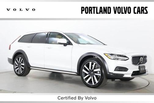 2024 Volvo V90 Cross Country B6 Ultimate