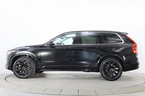 2023 Volvo XC90 B6 Core