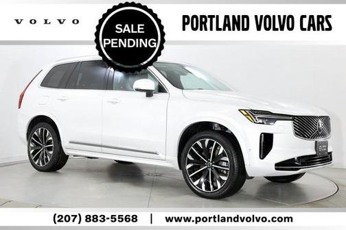 2025 Volvo XC90 B5 Plus 7-Seater