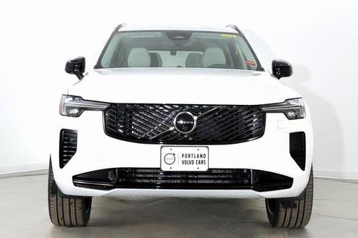 2026 Volvo XC90 Ultra Dark Theme, B6 AWD Gas (mild hybrid), Gasoline, 6 Seats