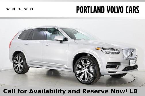 2025 Volvo XC90 Plug-In Hybrid Core
