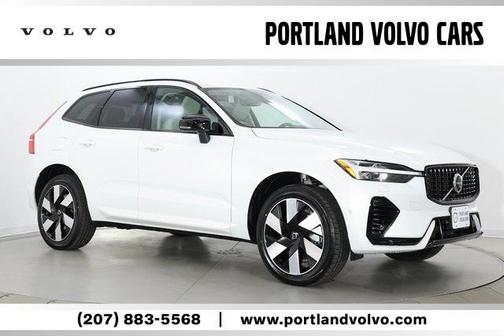 2025 Volvo XC60 Plug-In Hybrid T8 Plus