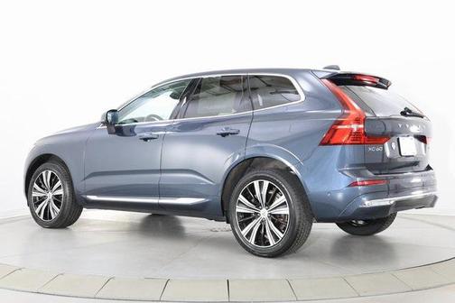 2022 Volvo XC60 B6 Inscription