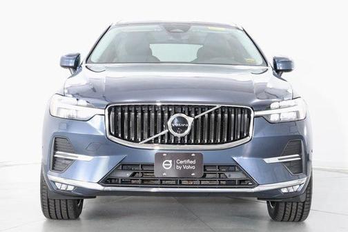 2022 Volvo XC60 B6 Inscription