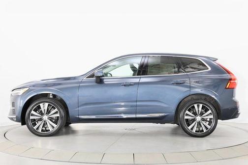 2022 Volvo XC60 B6 Inscription