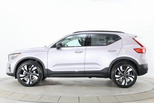 Aurora Silver 2026 Volvo XC40 Plus, B5 AWD Gas (mild hybrid), Dark