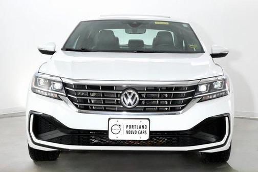 2021 Volkswagen Passat 2.0T R-Line