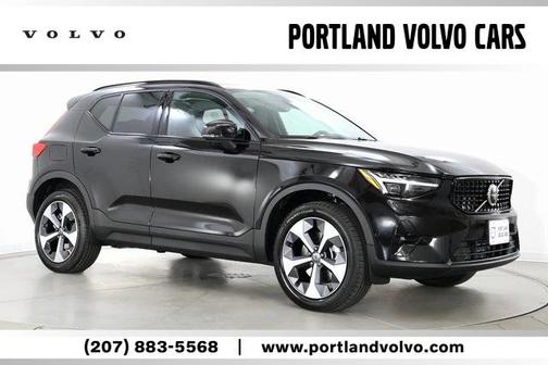 2026 Volvo XC40 B5 Plus