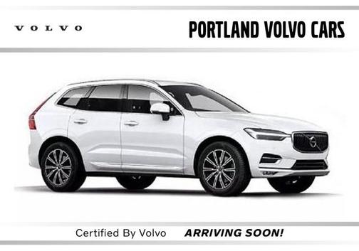 2023 Volvo XC60 B5 Ultimate Bright Theme