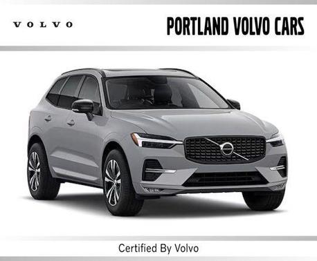 Vapour Grey Metallic 2025 Volvo XC60 B5 Core