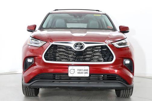 Ruby Flare Pearl 2021 Toyota Highlander XLE